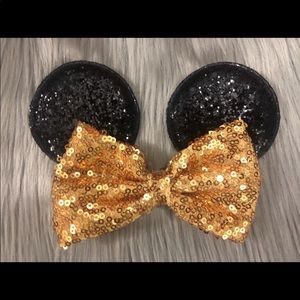 Minnie ears bow handmade